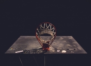 开云体育官网-哥斯达黎加混凝土防线绞杀红黑军团，维尼修斯一己之力撕碎意式防守