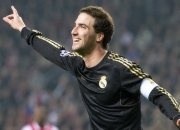 开云网页版-铁幕降临圣西罗！斯通斯一夫当关，AC米兰零封塞维利亚的防守哲学