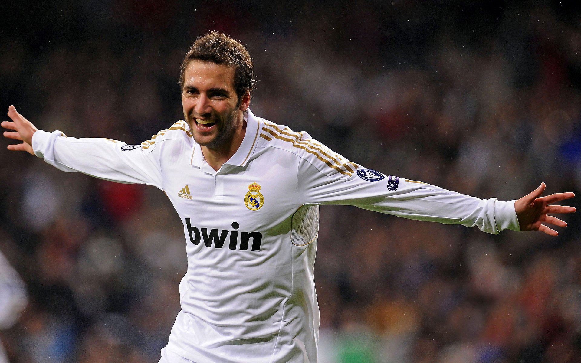 从CBA到F1赛道，当山西男篮遇上文班亚马，竞技世界的接管时刻何以令人着迷？